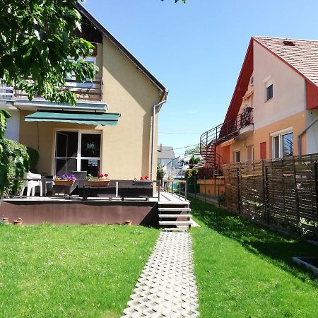 Happy Home Apartman Gyenesdiás Exterior foto